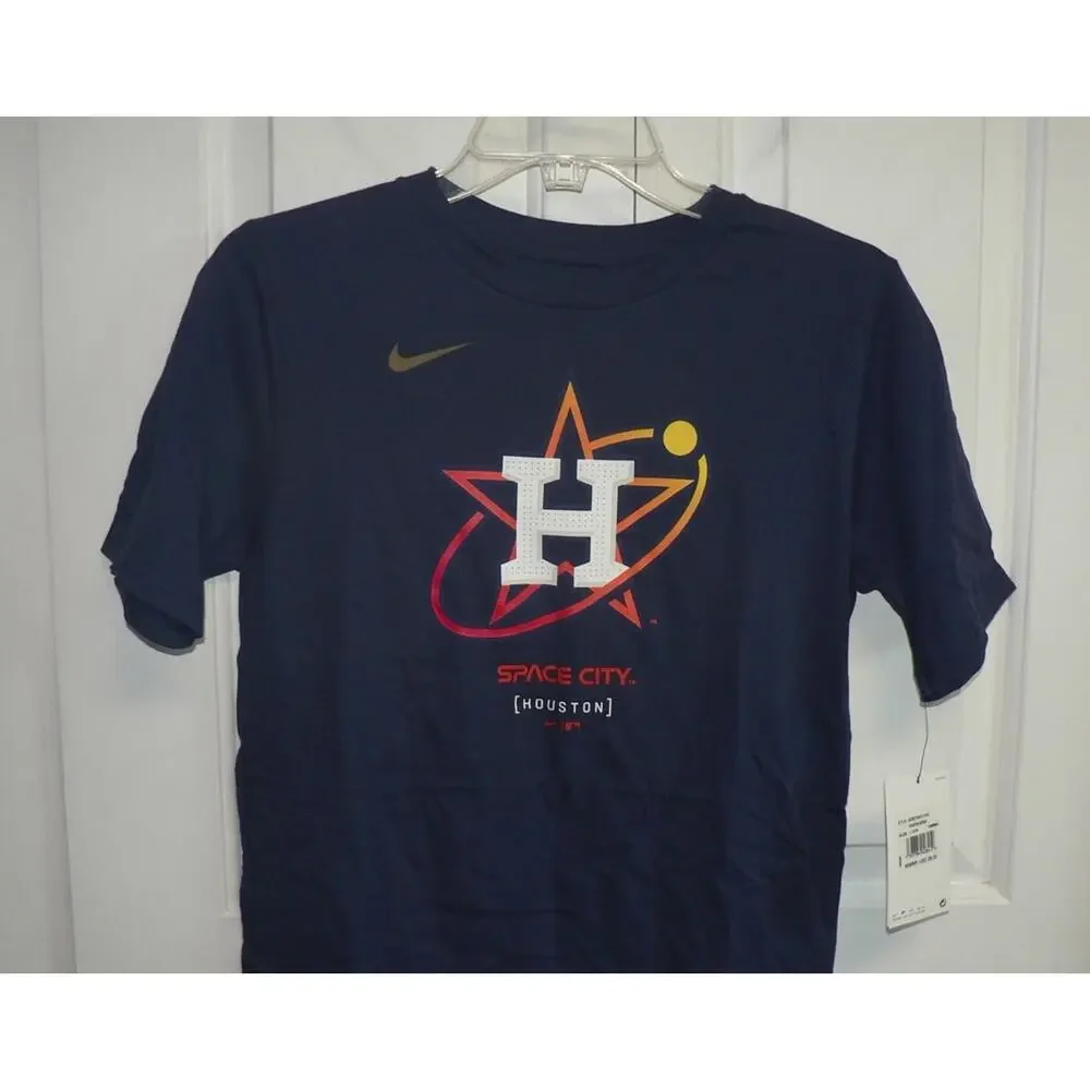 Nike Boys Houston Astros Space City Graphic T-Shirt‎ in Midnight Navy Large $28